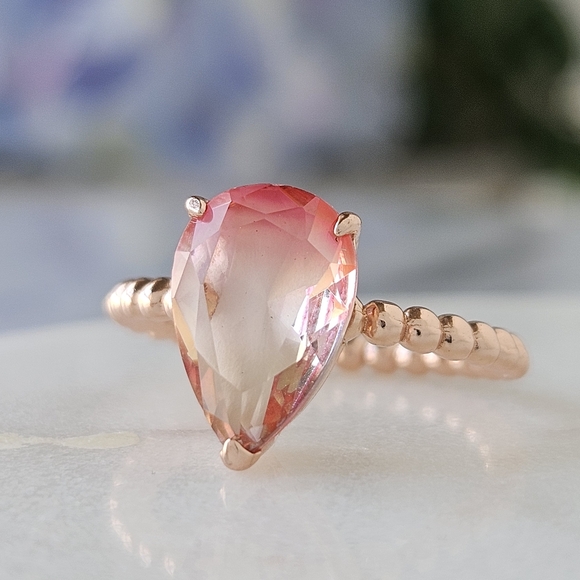 Peach Ombre Pear Cut Gemstone ring, 925 Sterling Silver, 18k Rose Gold - Picture 9 of 9